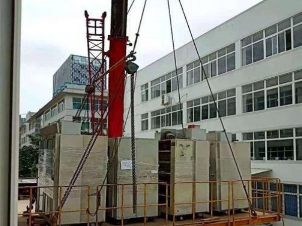 闻喜县吊车租赁公司_吊车出租更应该注意的事情